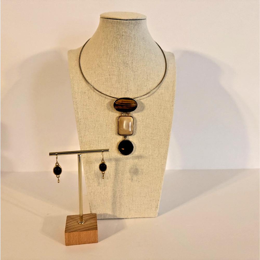Lia Sophia Dynasty Tiger Eye Mother Of Pearl Necklace w Matching Earrings Box
